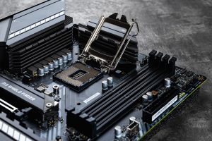 Z490 Gaming Motherboard With Open CPU Socket
